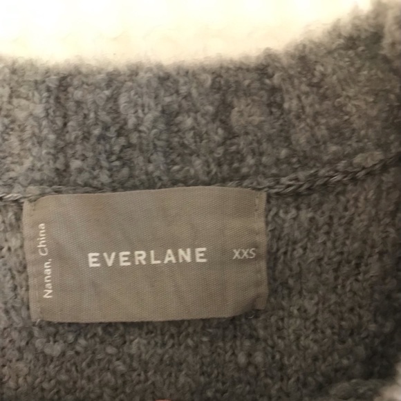 Sweater - Picture 5 of 5